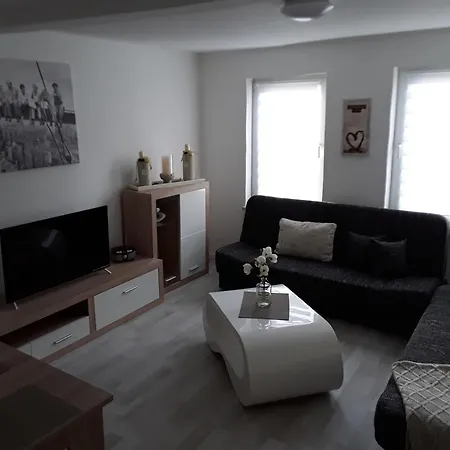 Weiland 60qm Апартаменты Лютерштадт-Айслебен