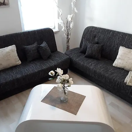 Weiland Apartment
